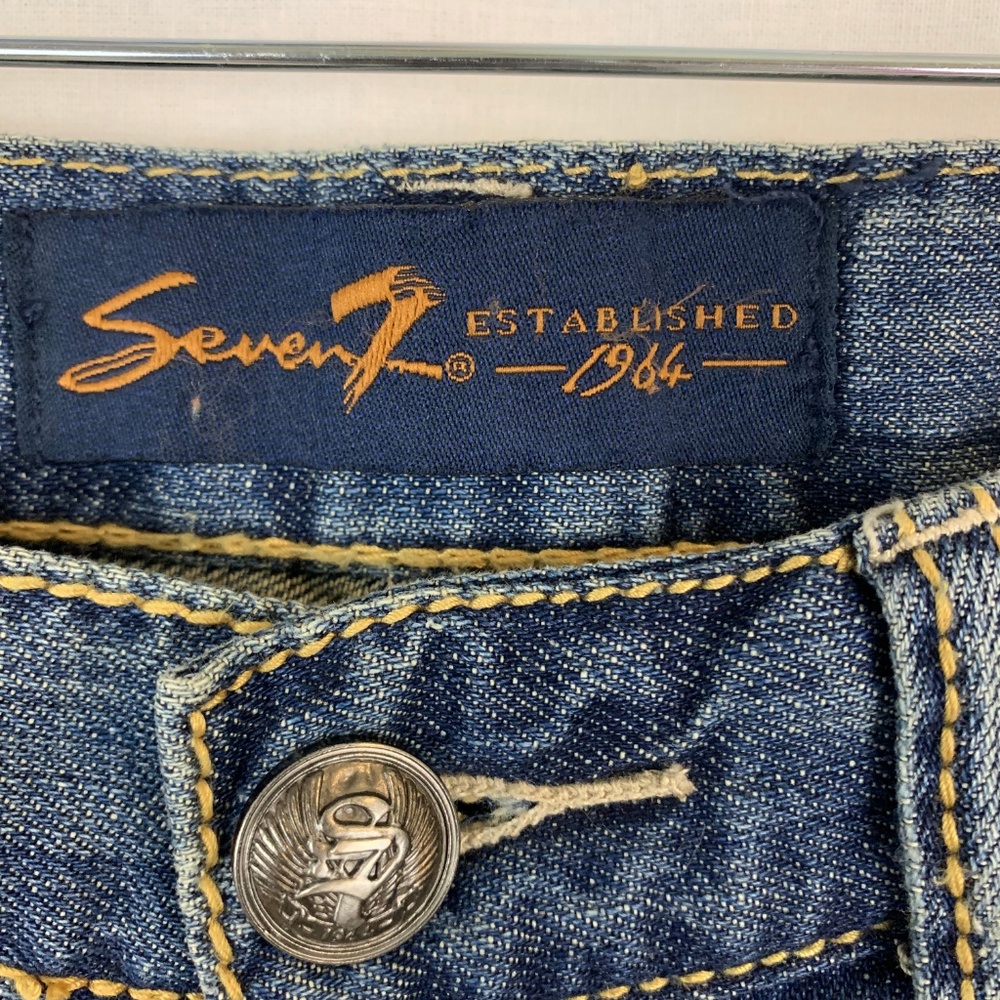 Seven7 Medium Wash Straight Leg Jeans 33" inseam - Picture 5 of 6